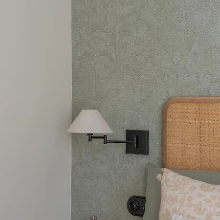 Дом отдыха Agapella Apartamenty- Ogrod 400m Od Plazy 6 Doroslych I Dzieci Сопот