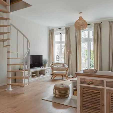 Agapella Apartamenty- Ogrod 400m Od Plazy 6 Doroslych I Dzieci * Сопот