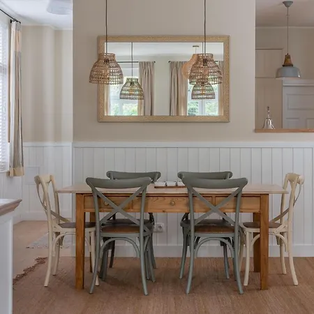 Semesterbostad Agapella Apartamenty- Ogrod 400m Od Plazy 6 Doroslych I Dzieci *