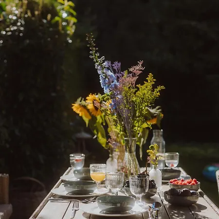 Semesterbostad Agapella Apartamenty- Ogrod 400m Od Plazy 6 Doroslych I Dzieci Sopot